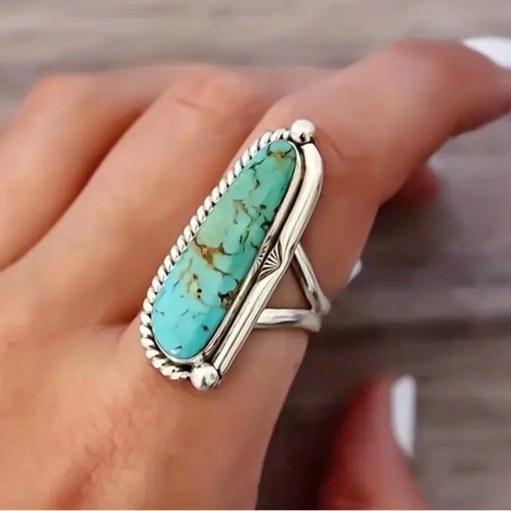 Size 9 Turquoise Statement Silver Ring - Blue Green Gemstone - Picture 1 of 3